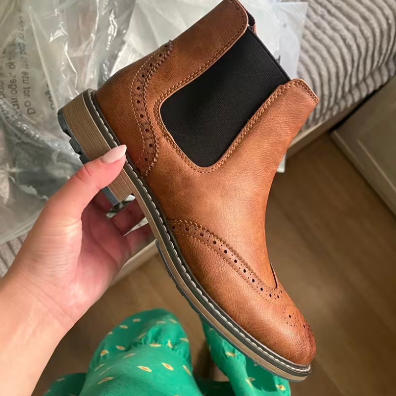 <h3>From our workshop to your feet!</h3>