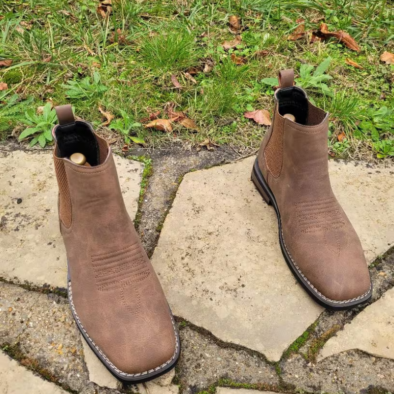 <h3>From our workshop to your feet!</h3>